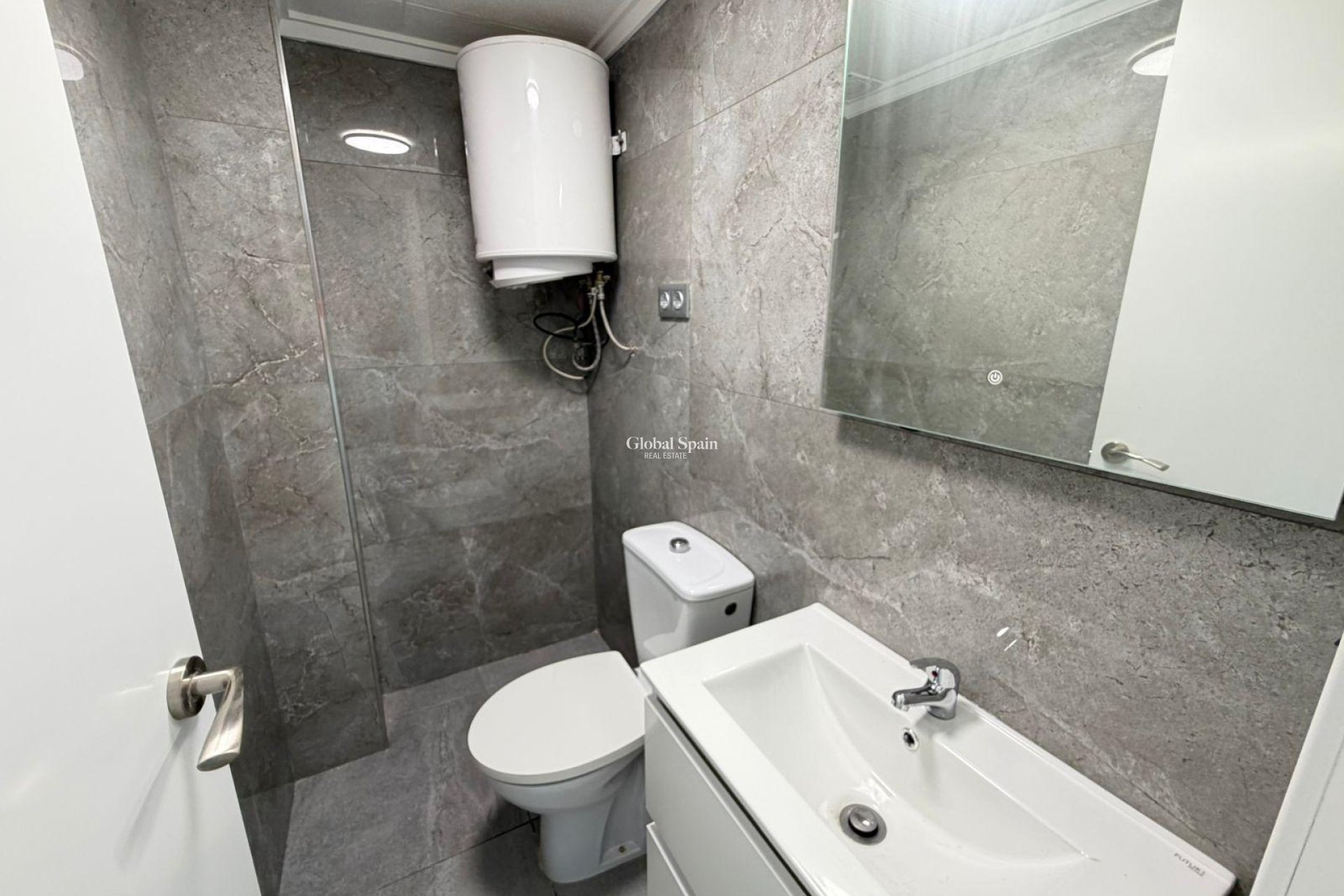 Revente - MAISON -
TORREVIEJA - Sector 25