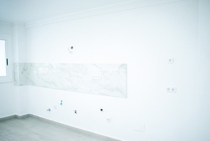 Revente - MAISON -
TORREVIEJA - Torreblanca