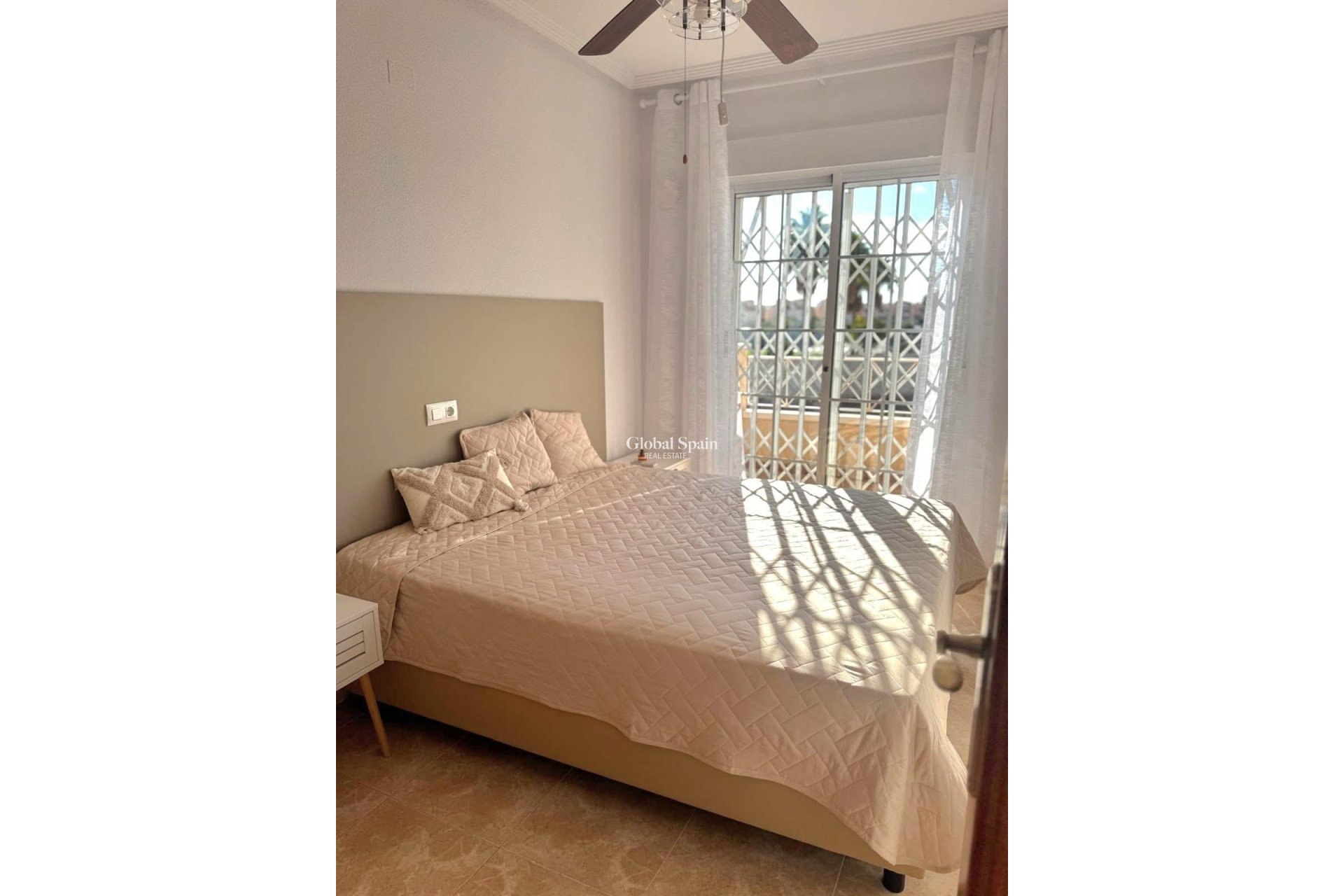 Revente - MAISON -
TORREVIEJA - Torreblanca