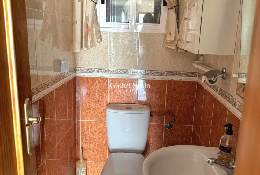 Revente - MAISON -
TORREVIEJA - Torretas