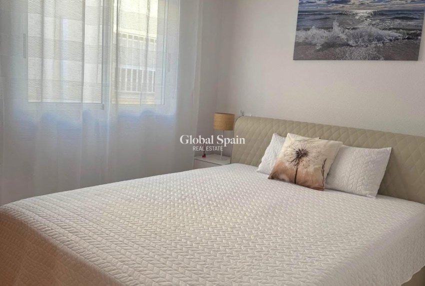 Revente - MAISON -
TORREVIEJA - Torretas