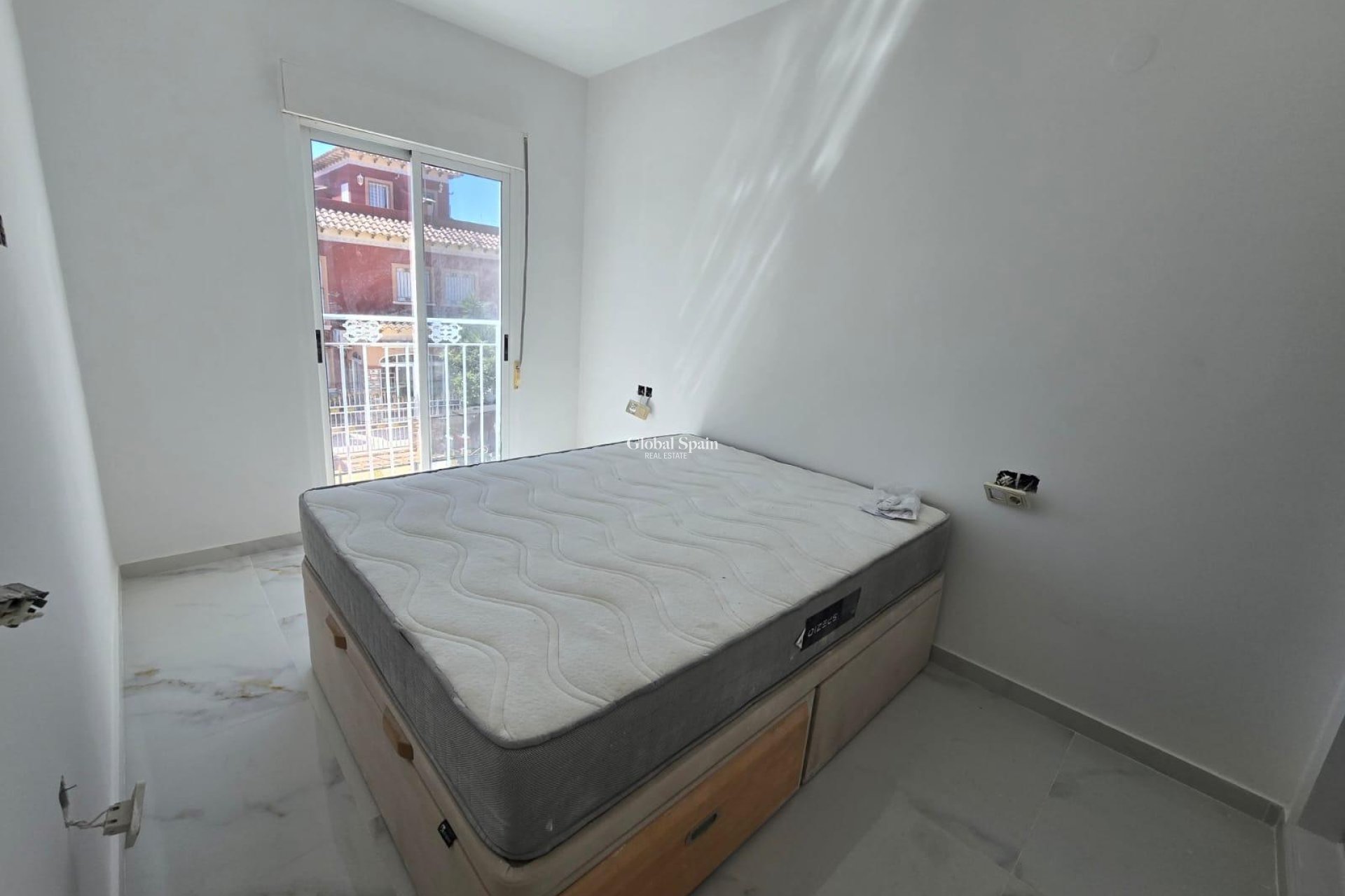 Revente - MAISON -
TORREVIEJA - Torretas