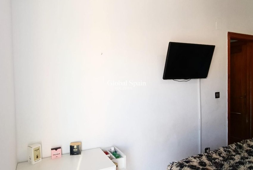 Revente - MAISON -
TORREVIEJA - Torretas