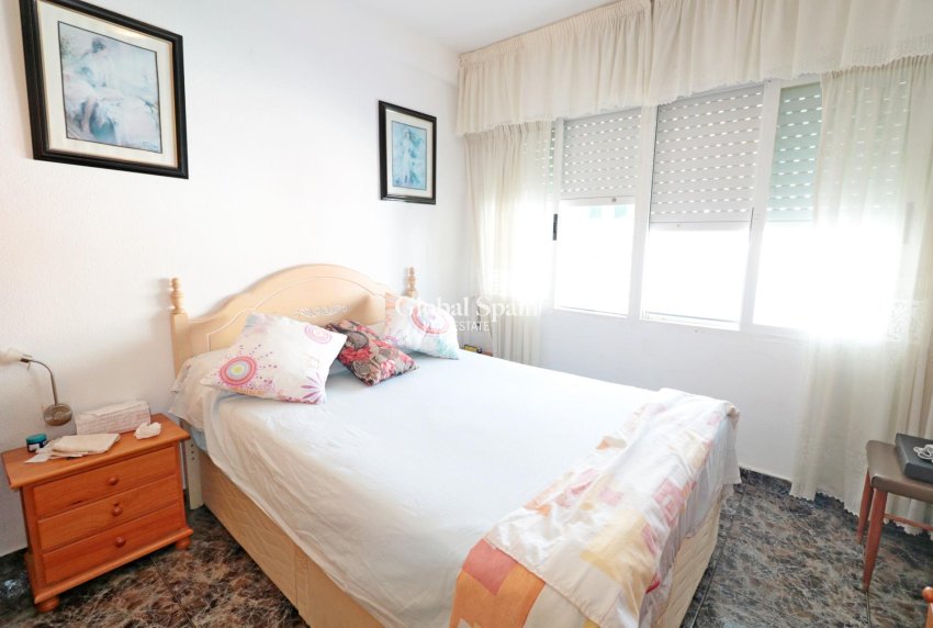 Revente - MAISON -
TORREVIEJA - Torretas