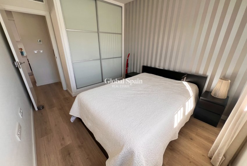 Revente - MAISON -
TORREVIEJA - Torrevieja