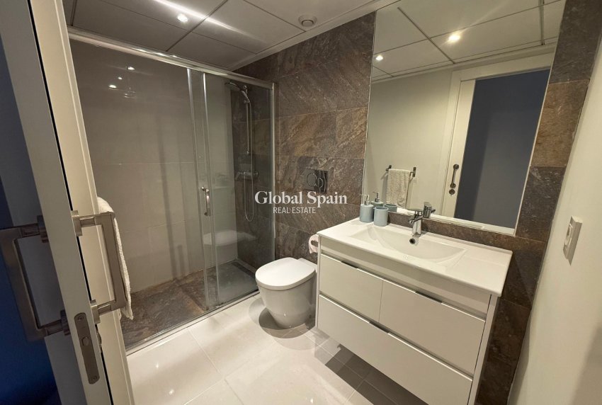 Revente - MAISON -
TORREVIEJA - Torrevieja