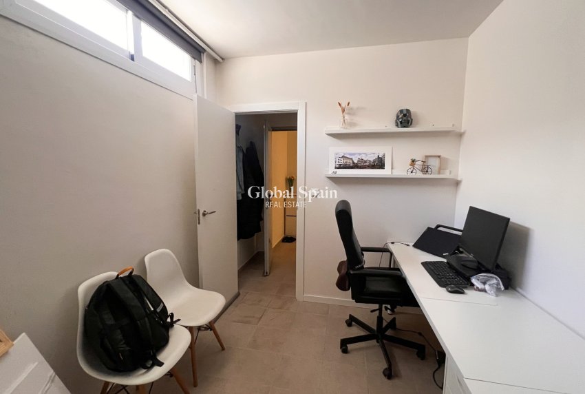 Revente - MAISON -
TORREVIEJA - Torrevieja