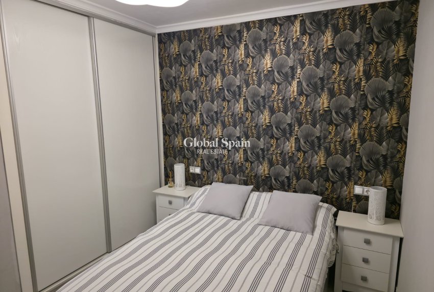 Revente - MAISON -
TORREVIEJA - Torrevieja