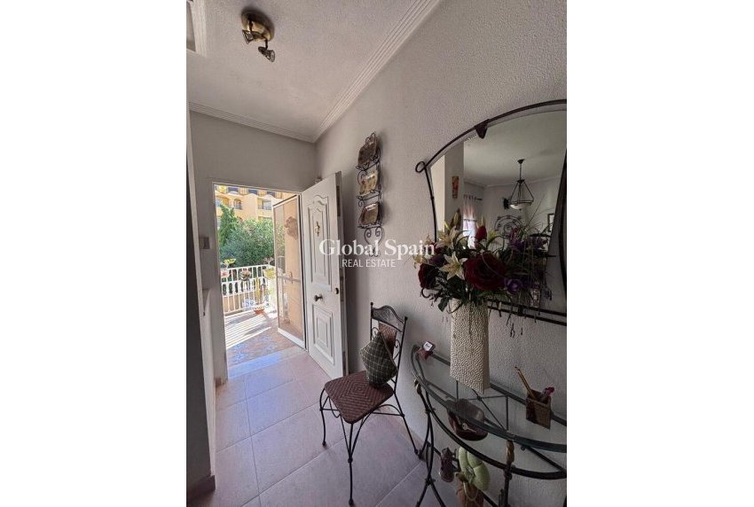 Revente - MAISON -
VILLAMARTÍN - Costa Blanca