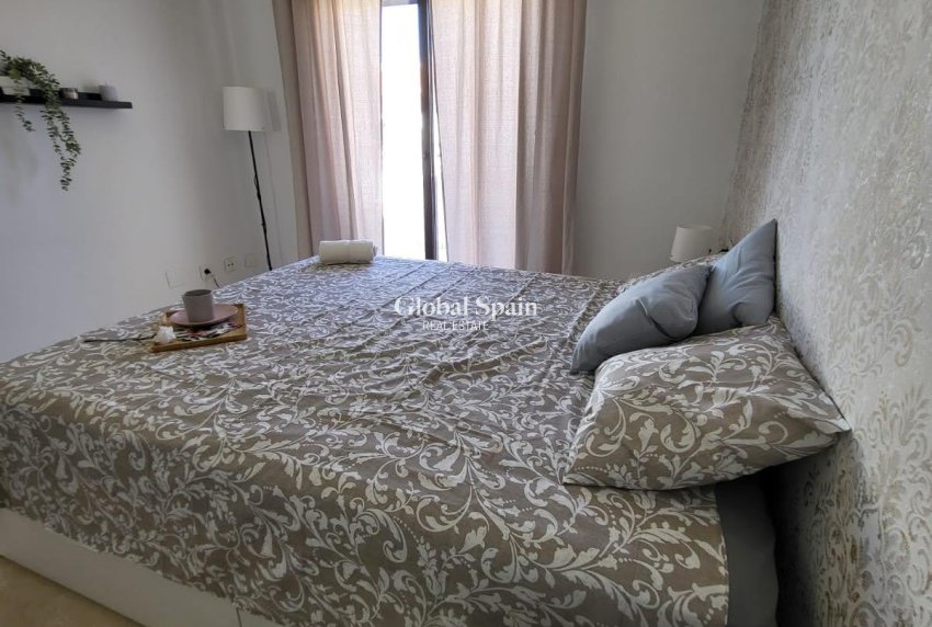 Revente - MAISON -
VILLAMARTÍN - Costa Blanca