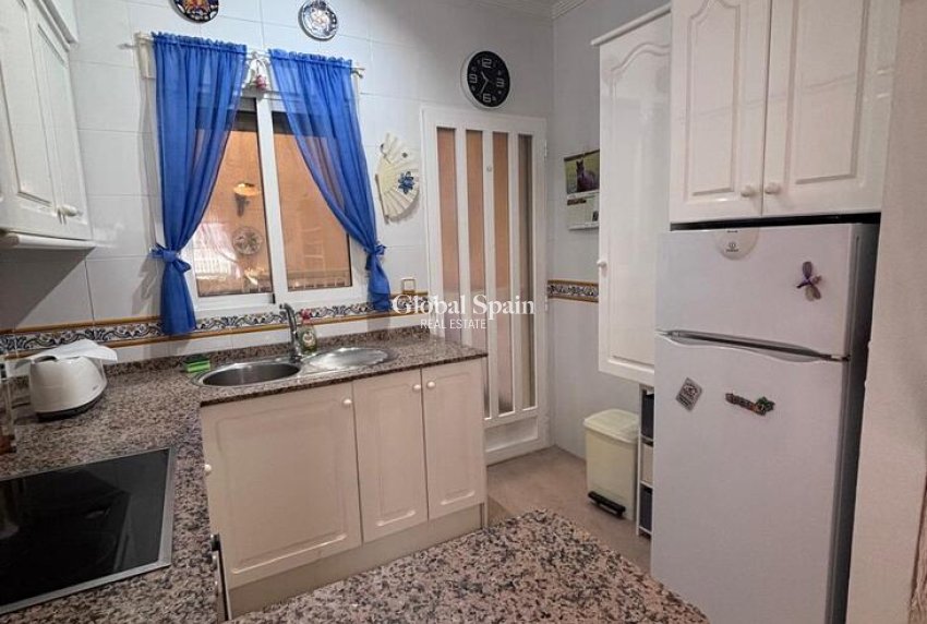 Revente - MAISON -
VILLAMARTÍN - Costa Blanca