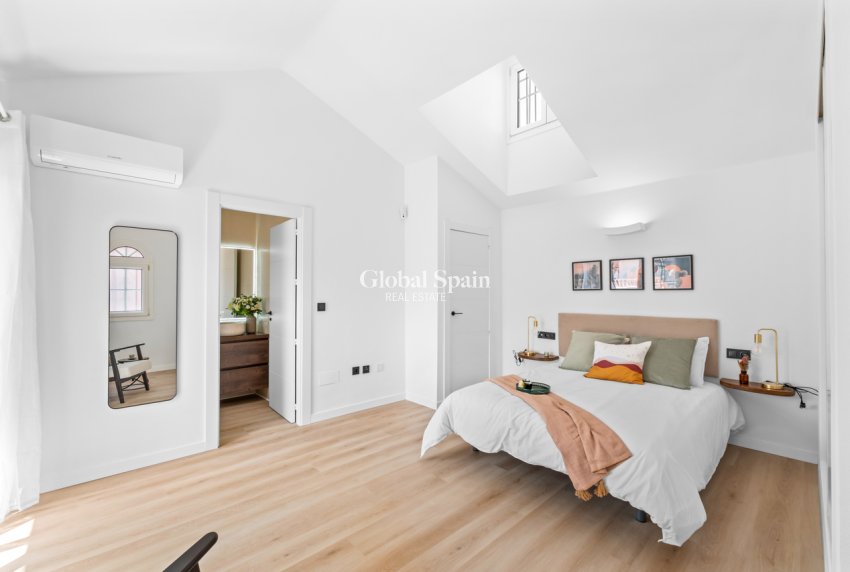 Revente - MAISON -
VILLAMARTÍN - Costa Blanca