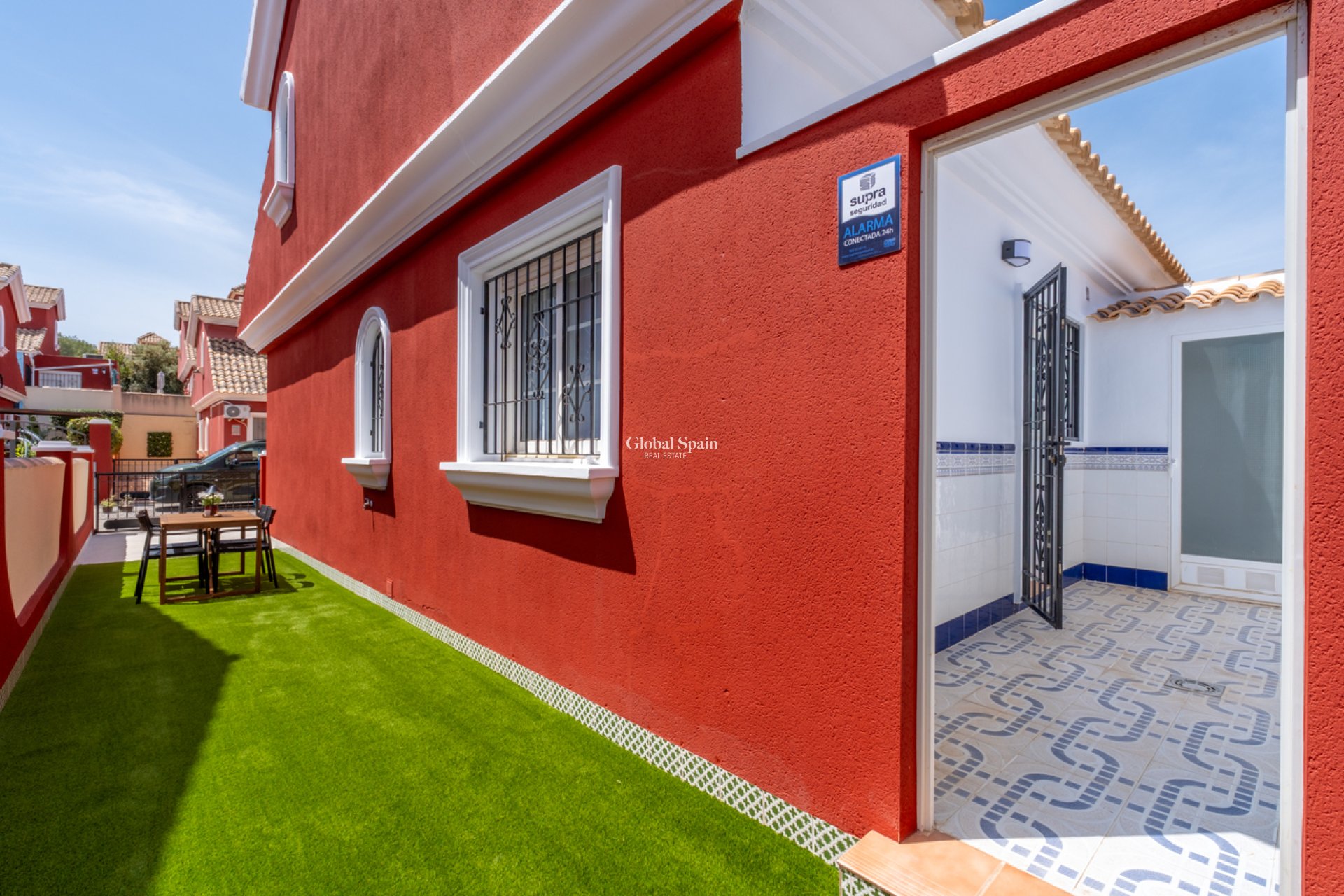Revente - MAISON -
VILLAMARTÍN - Costa Blanca