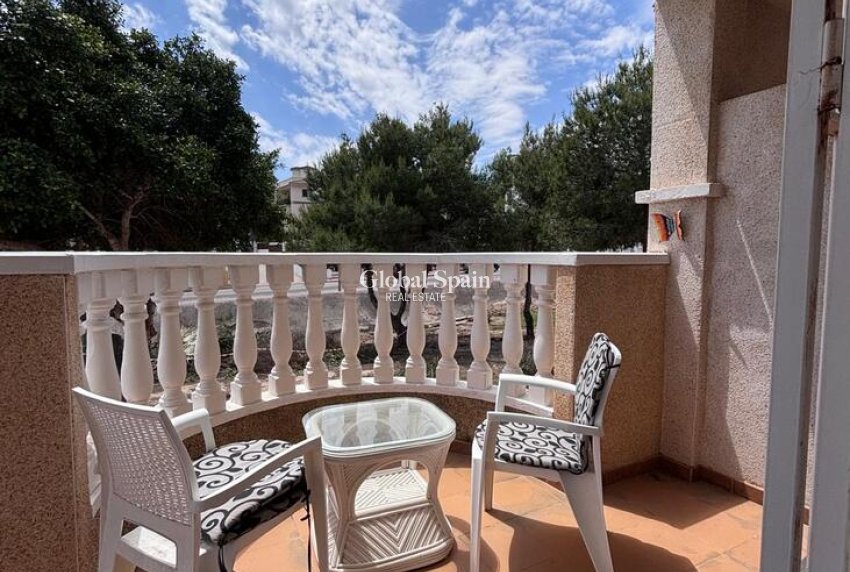 Revente - MAISON -
VILLAMARTÍN - Costa Blanca