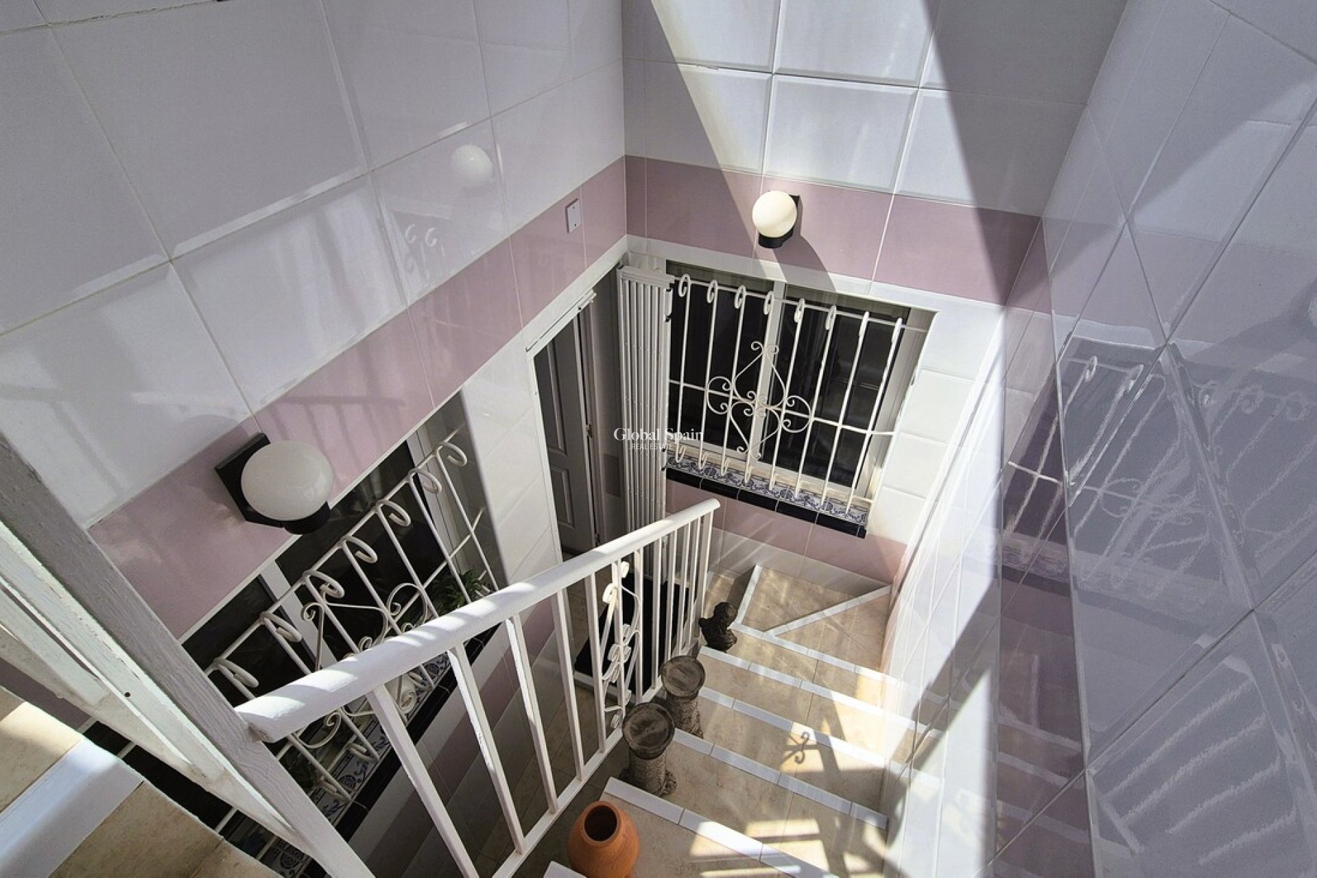 Revente - MAISON -
VILLAMARTÍN - Costa Blanca