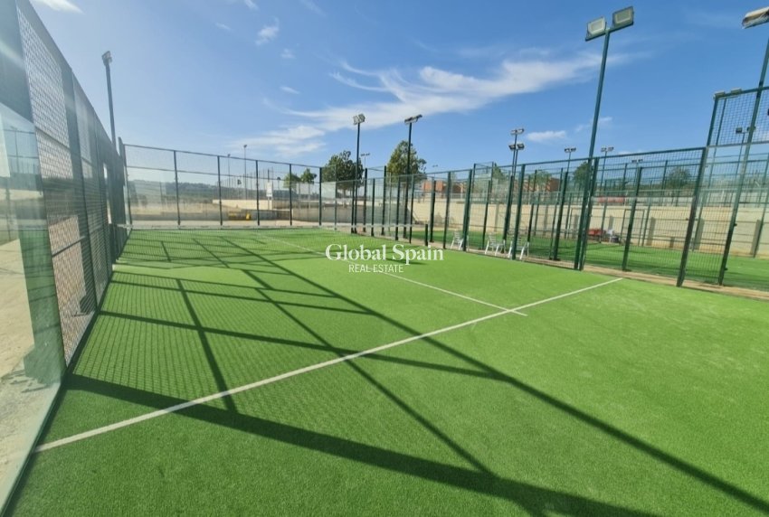 Revente - MAISON -
VILLAMARTÍN - Costa Blanca