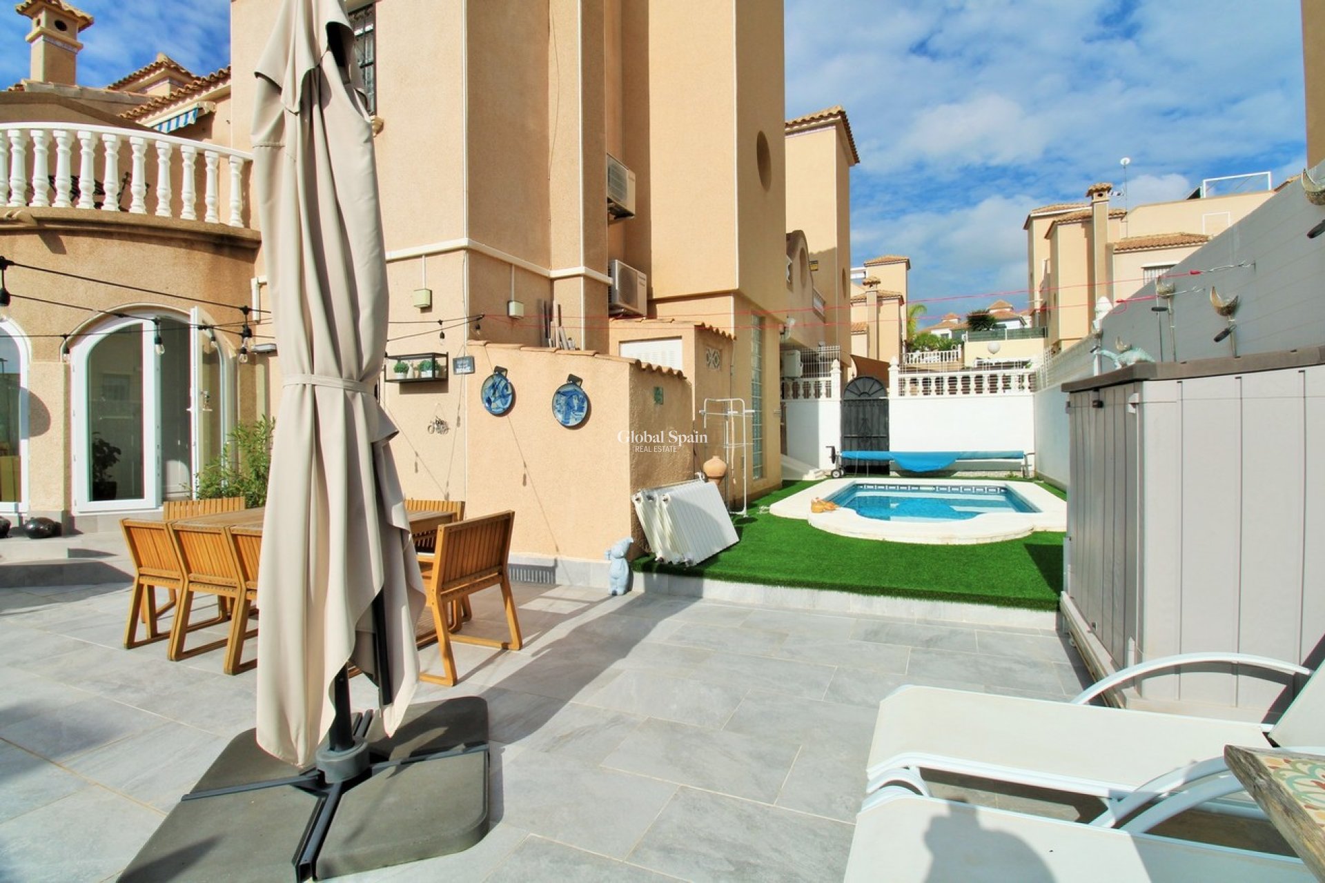 Revente - MAISON -
VILLAMARTÍN - Costa Blanca