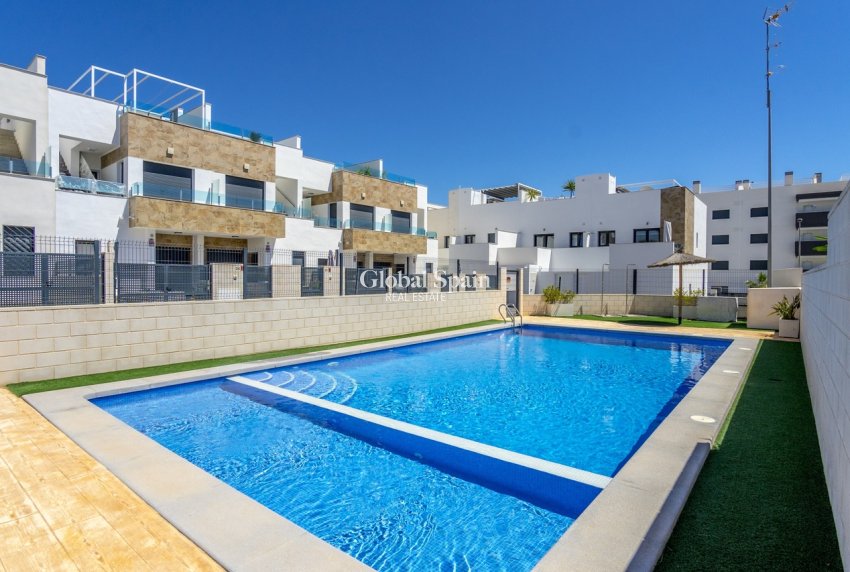 Revente - MAISON -
VILLAMARTÍN - Costa Blanca
