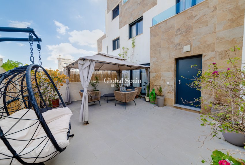 Revente - MAISON -
VILLAMARTÍN - Costa Blanca