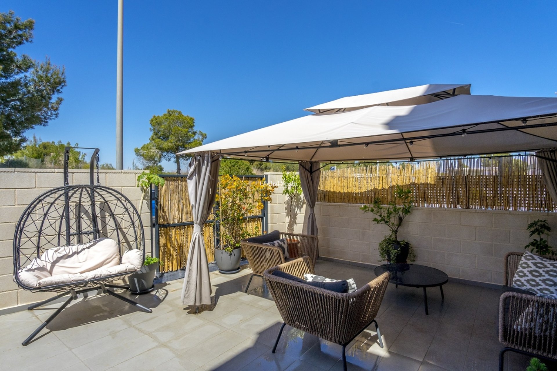 Revente - MAISON -
VILLAMARTÍN - Costa Blanca