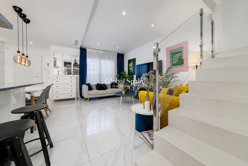 Revente - MAISON -
VILLAMARTÍN - Costa Blanca
