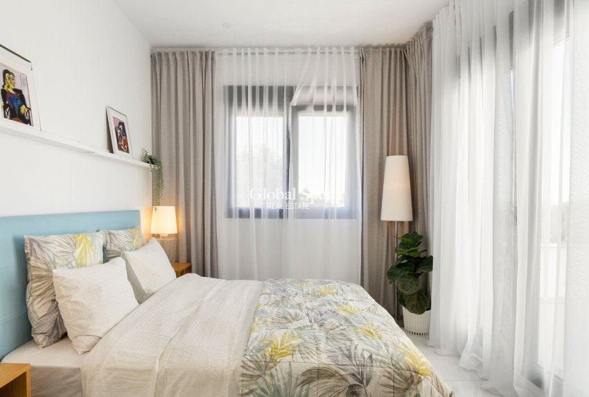 Revente - MAISON -
VILLAMARTÍN - Costa Blanca