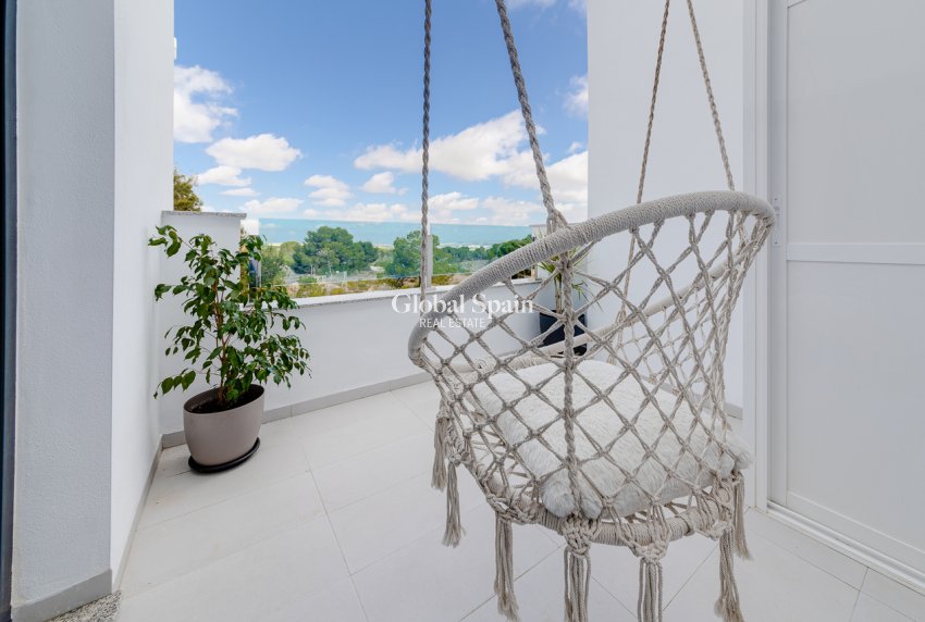 Revente - MAISON -
VILLAMARTÍN - Costa Blanca