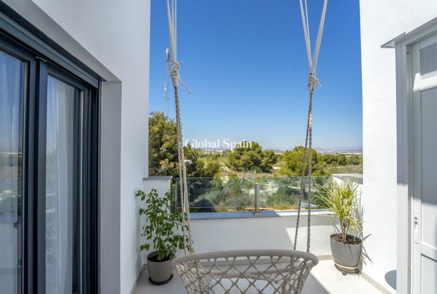 Revente - MAISON -
VILLAMARTÍN - Costa Blanca