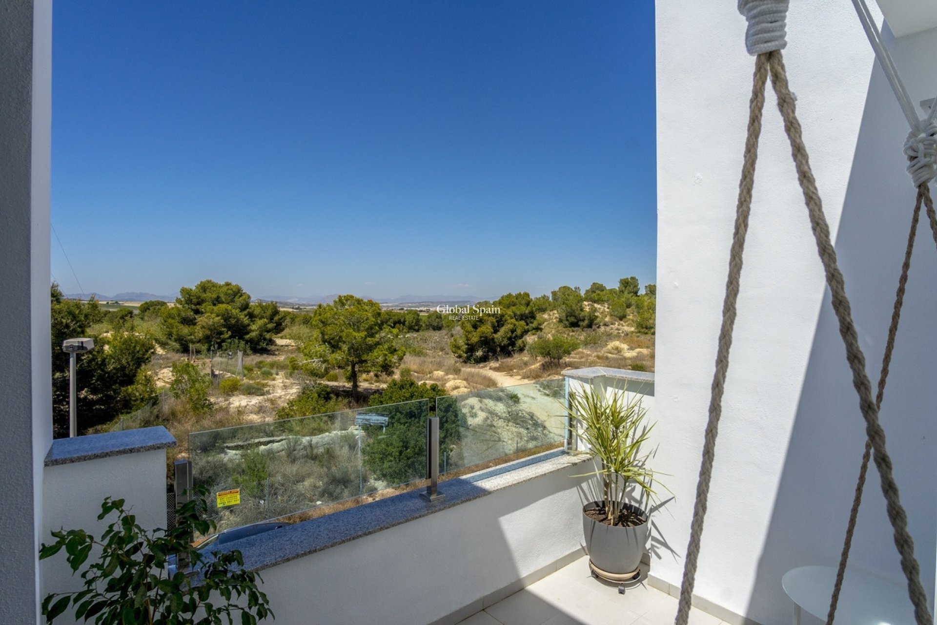 Revente - MAISON -
VILLAMARTÍN - Costa Blanca