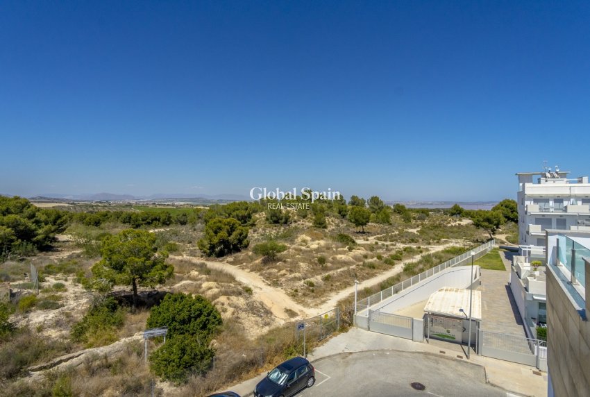 Revente - MAISON -
VILLAMARTÍN - Costa Blanca