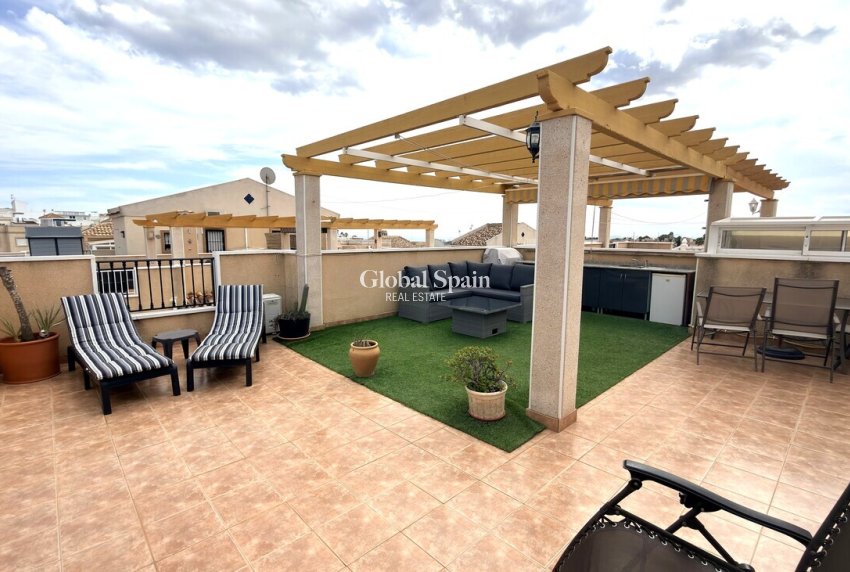 Revente - MAISON -
VILLAMARTÍN - Costa Blanca