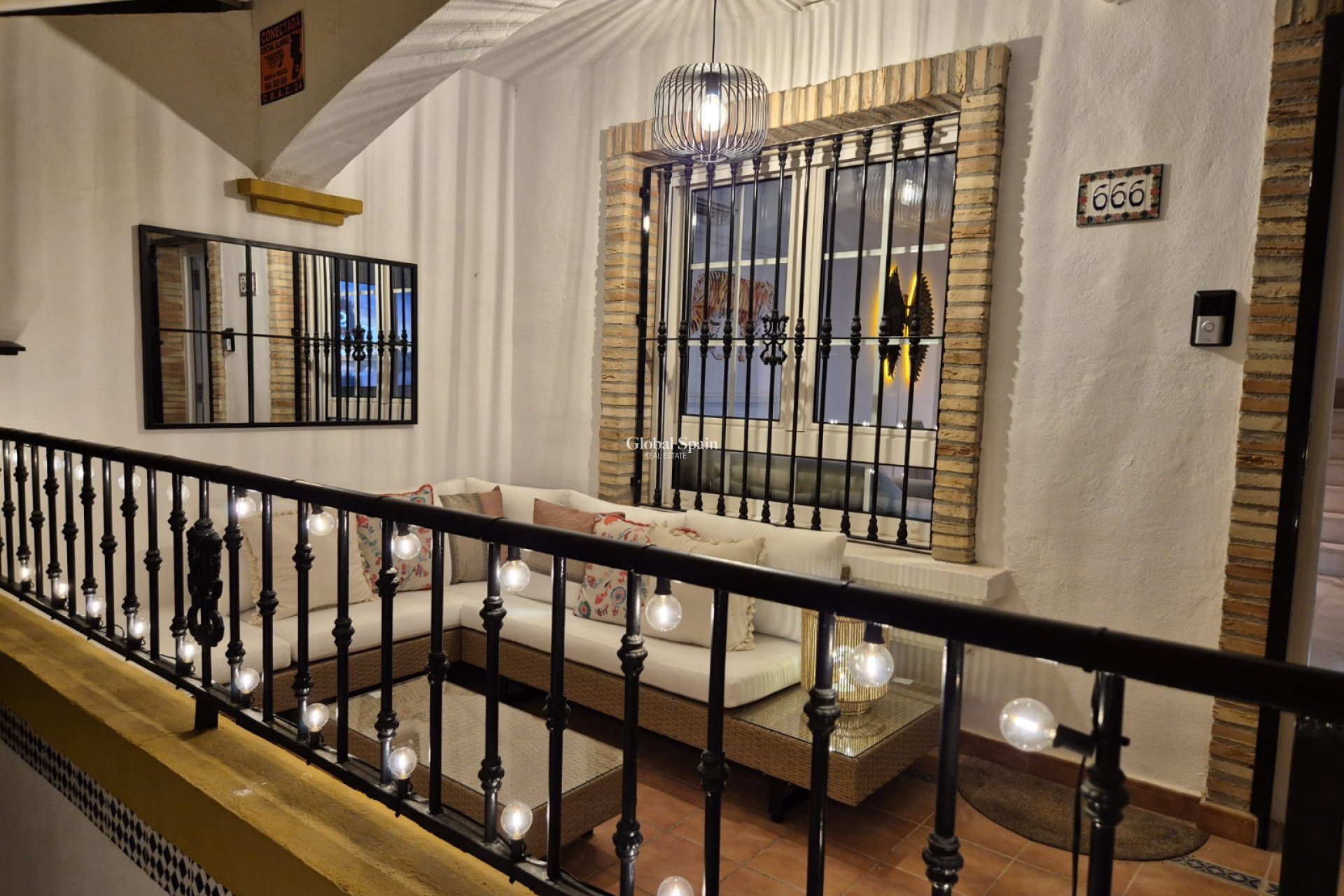 Revente - MAISON -
VILLAMARTÍN - Costa Blanca