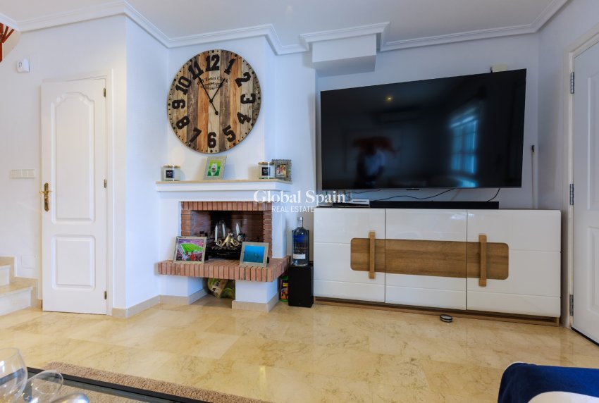 Revente - MAISON -
VILLAMARTÍN - Costa Blanca