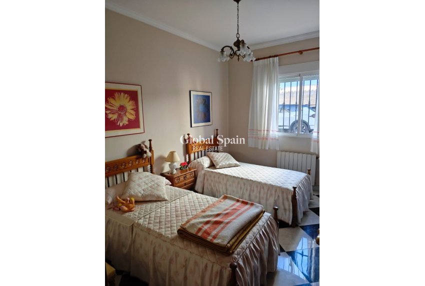 Revente - MAISON -
XERESA - Pueblo