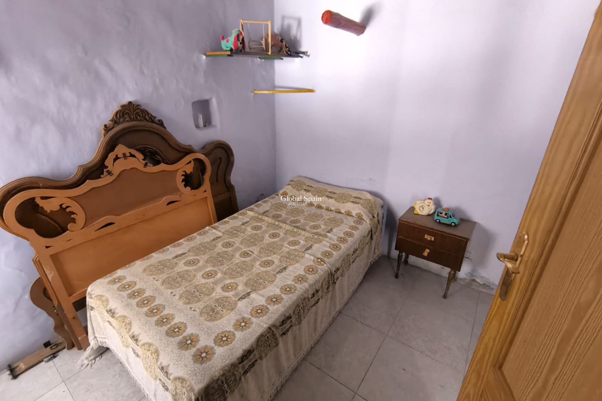 Revente - MAISON -
YECLA - Inland