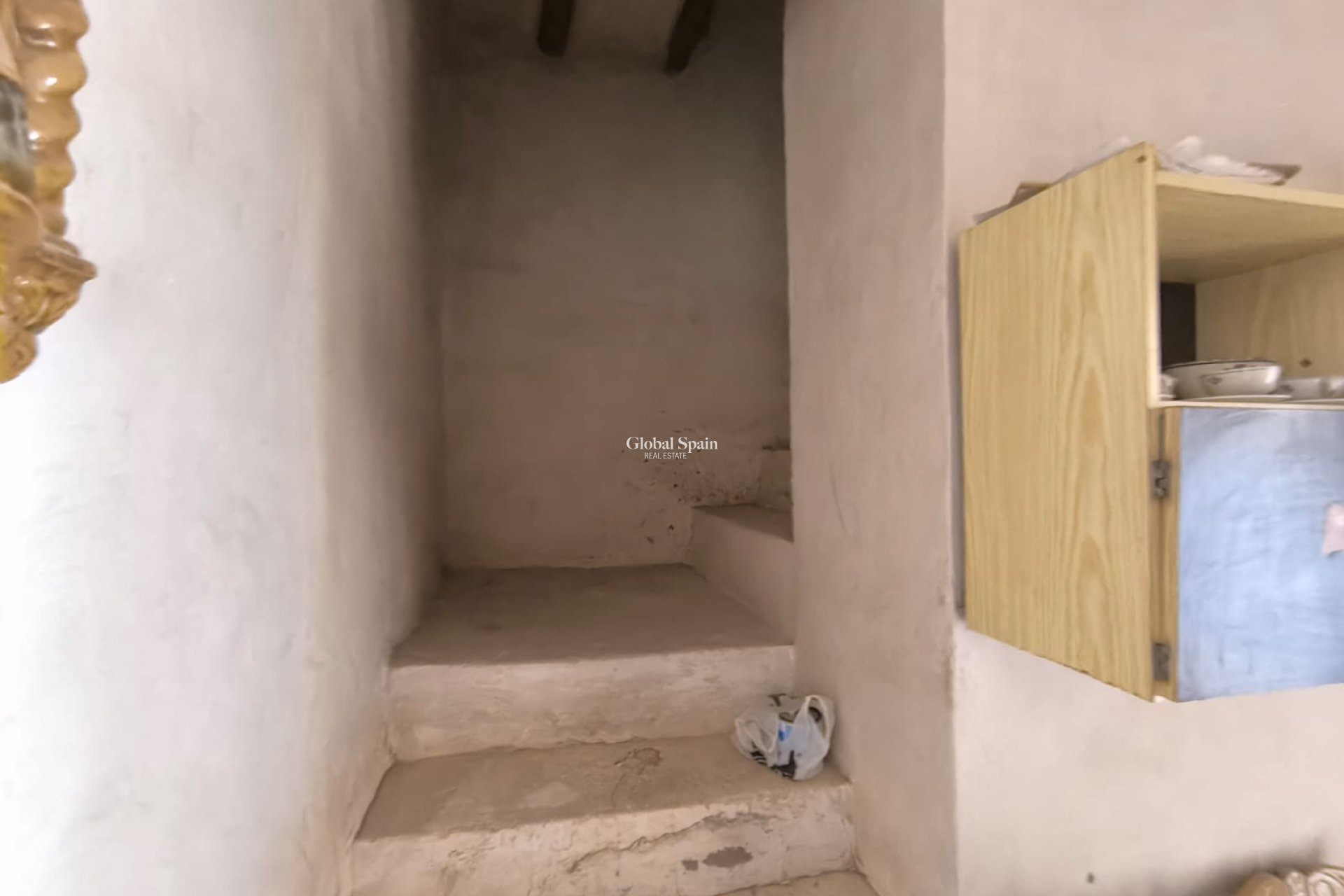 Revente - MAISON -
YECLA - Inland