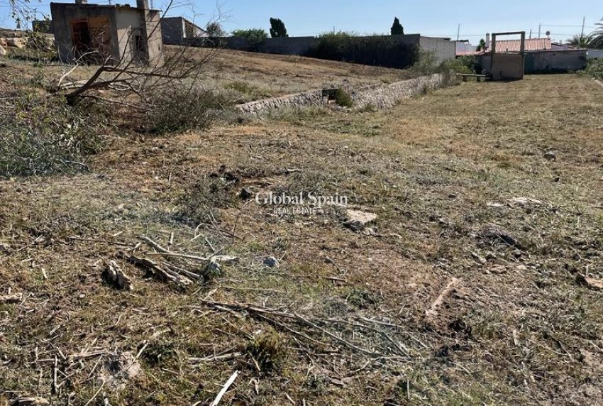 Revente - PARCELLE DE TERRAIN -
DENIA - Costa Blanca