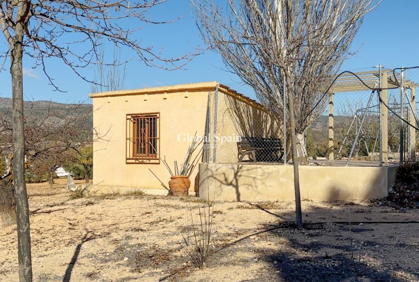 Revente - PARCELLE DE TERRAIN -
IBI - Costa Blanca