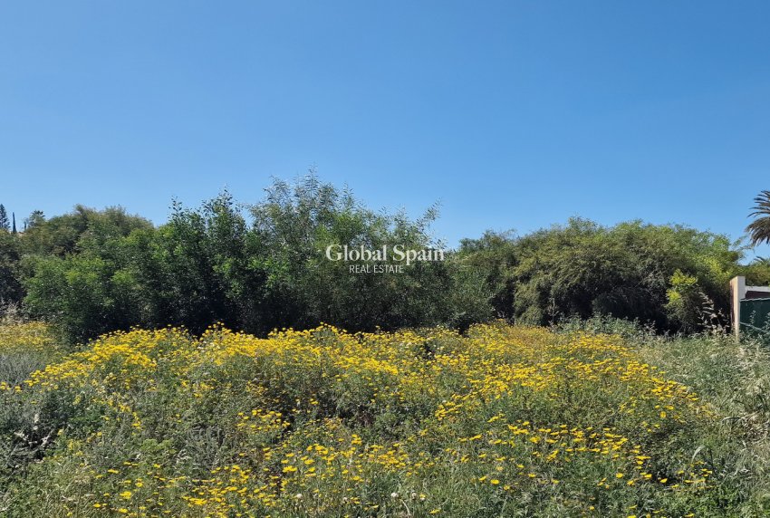 Revente - PARCELLE DE TERRAIN -
LOS BALCONES - LOS ALTOS - Costa Blanca