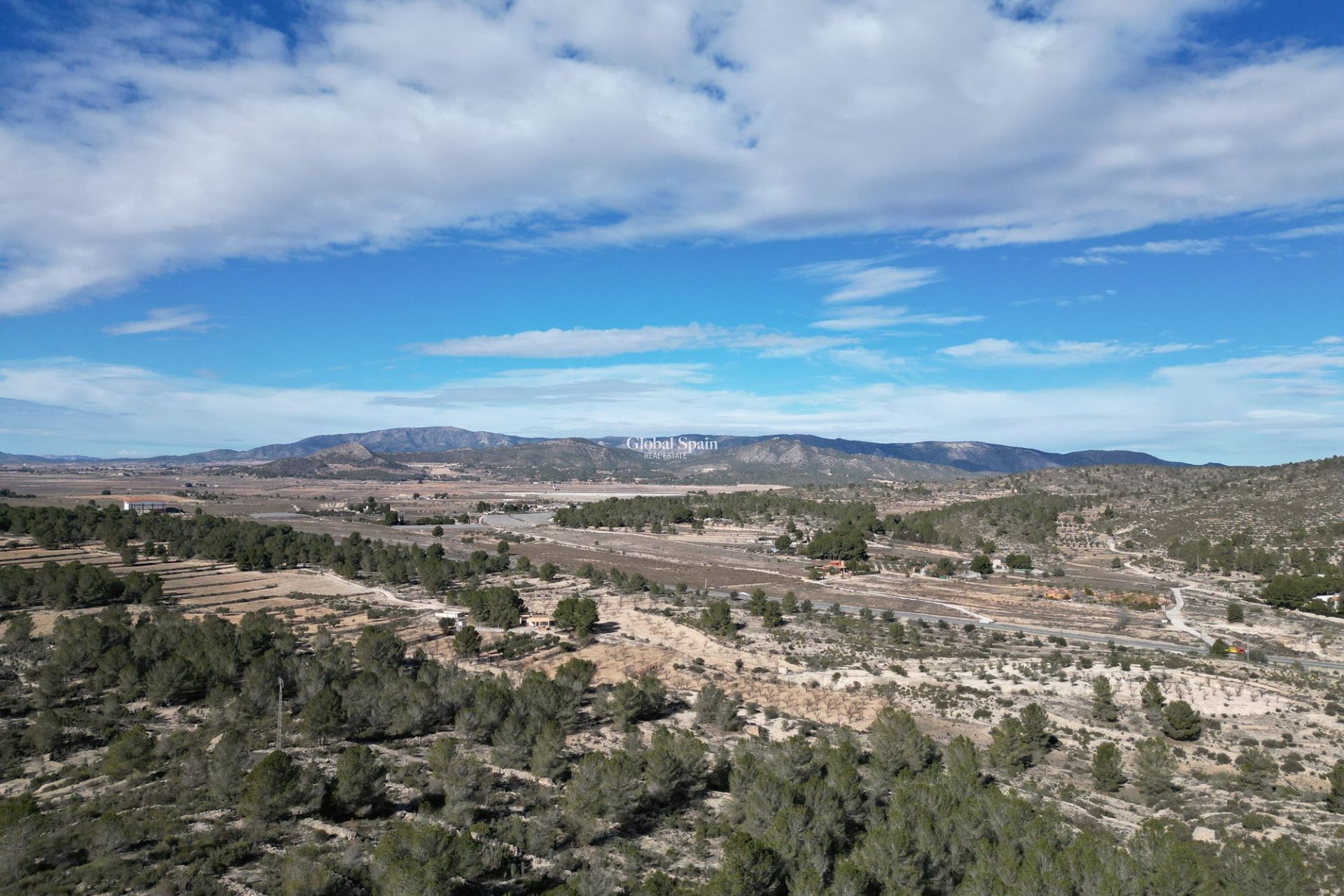 Revente - PARCELLE DE TERRAIN -
MONÓVAR - Monovar
