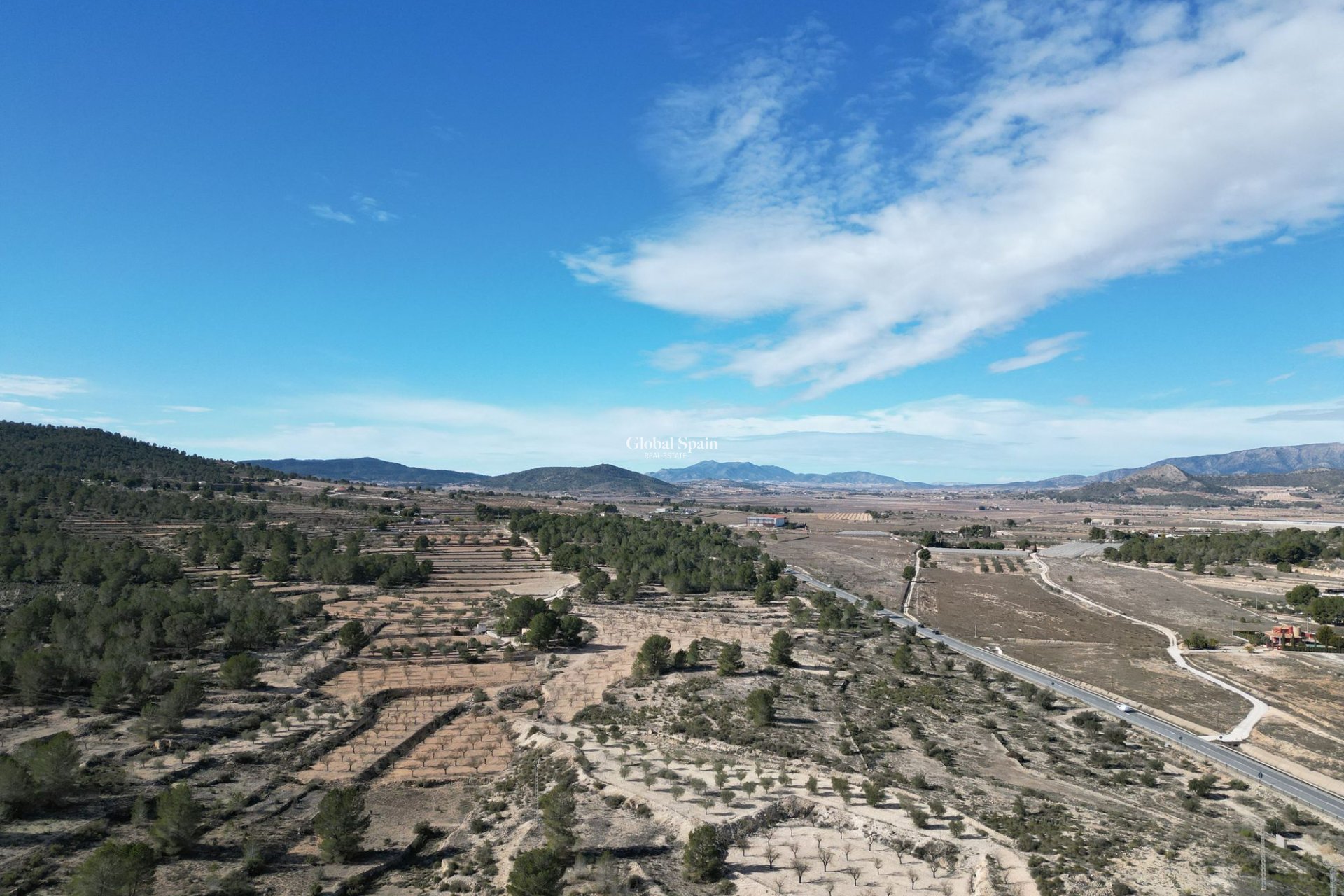 Revente - PARCELLE DE TERRAIN -
MONÓVAR - Monovar
