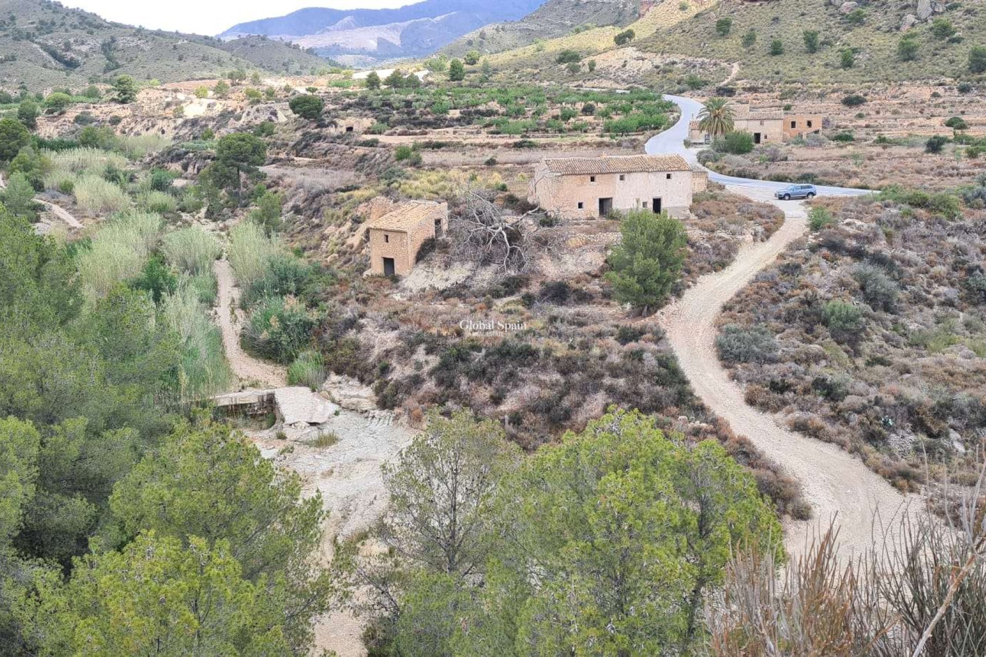 Revente - PARCELLE DE TERRAIN -
MURCIA - Abanilla