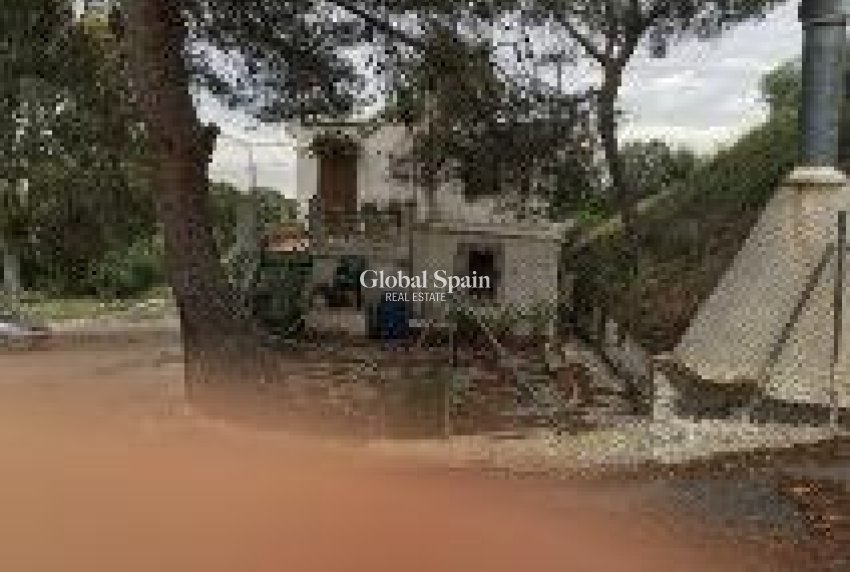 Revente - PARCELLE DE TERRAIN -
ORIHUELA - Desamparados-hurchillo-torremendo