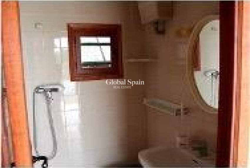 Revente - PARCELLE DE TERRAIN -
ORIHUELA - Desamparados-hurchillo-torremendo