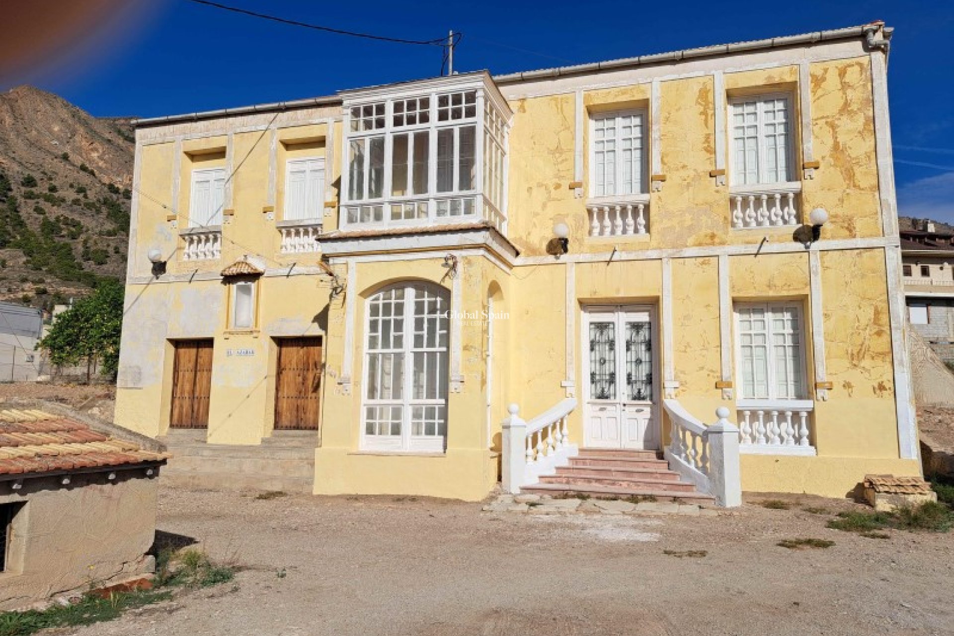 Revente - PARCELLE DE TERRAIN -
ORIHUELA - Inland