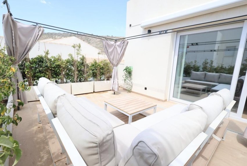 Revente - PENTHOUSE -
ALGORFA - Inland