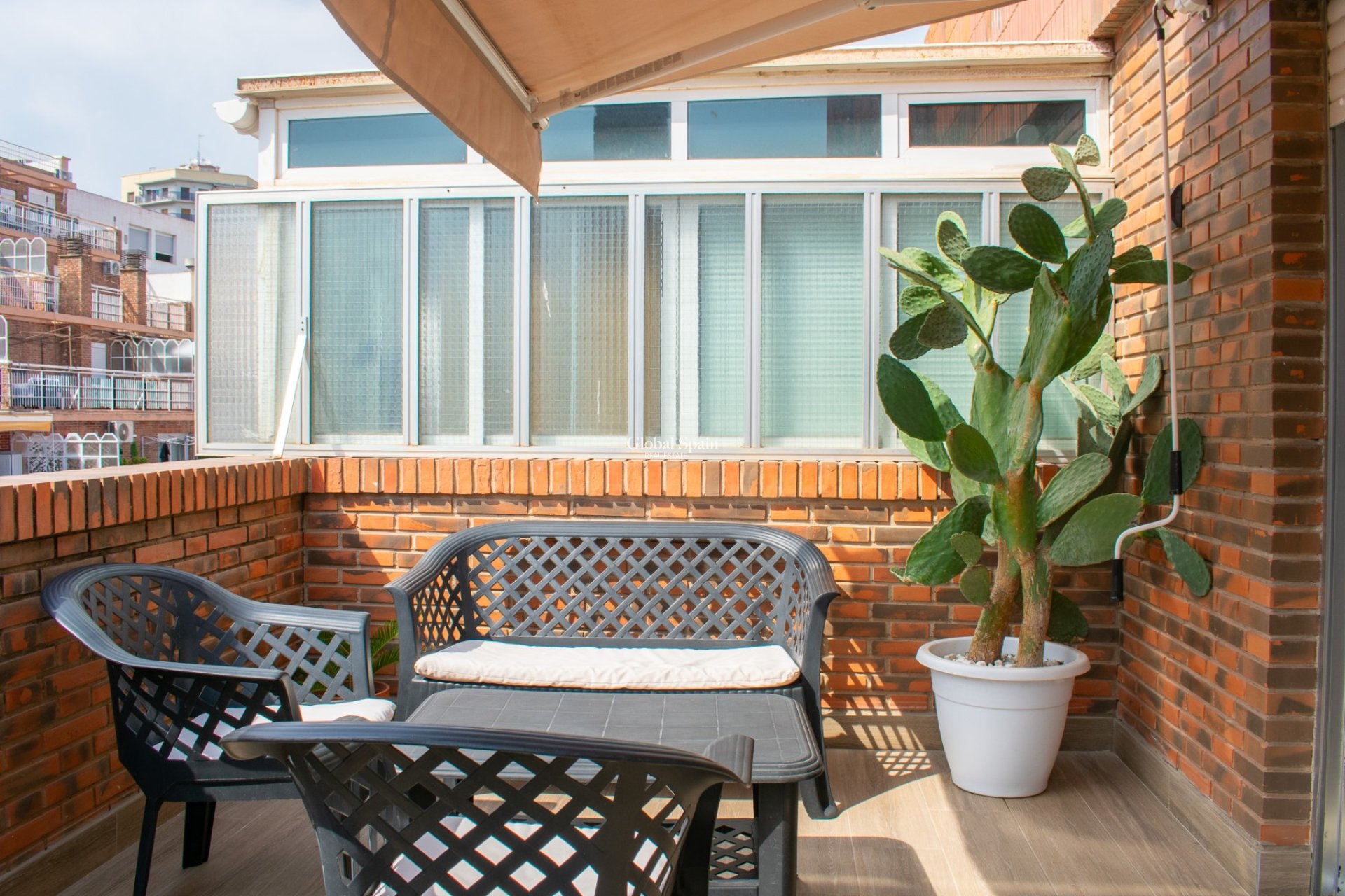 Revente - Penthouse -
ALICANTE - Casco antiguo