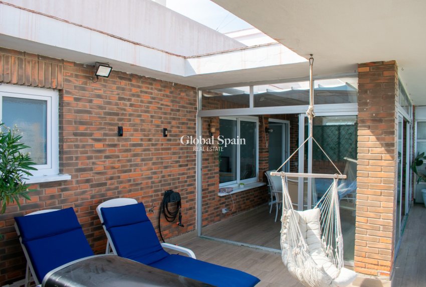 Revente - PENTHOUSE -
ALICANTE - Casco antiguo