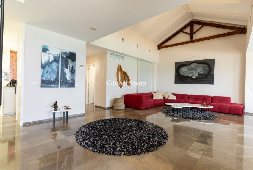 Revente - PENTHOUSE -
ALICANTE - Costa Blanca