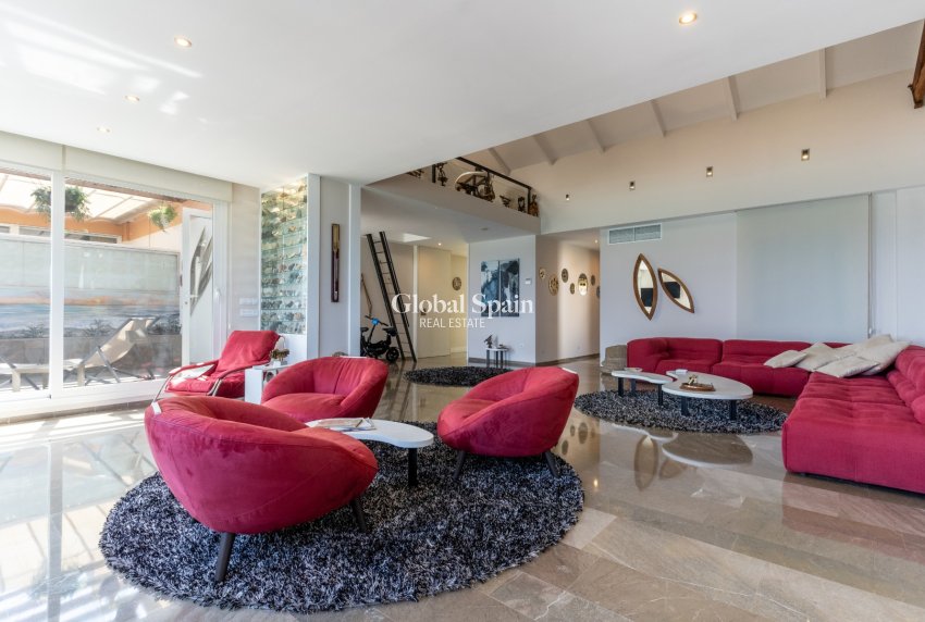 Revente - PENTHOUSE -
ALICANTE - Costa Blanca